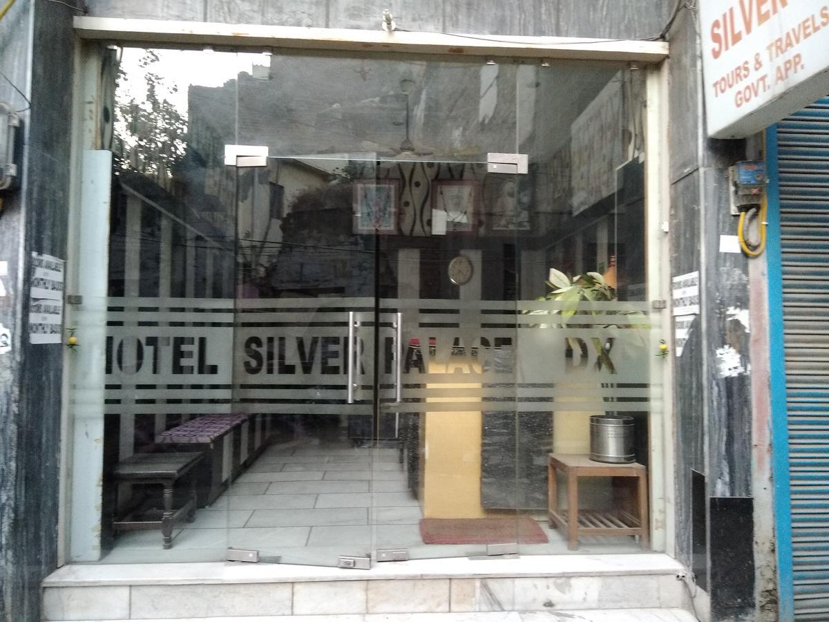 Silver Palace Hotel New Delhi Eksteriør billede